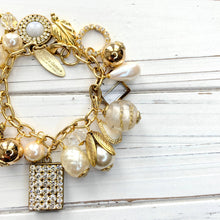 Load image into Gallery viewer, Classic Pearl Bauble Charm Bracelet