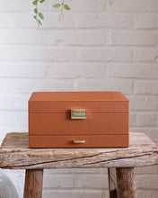 Load image into Gallery viewer, Denise PU leather jewelry box: Black