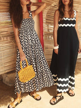 Load image into Gallery viewer, ric rac strap maxi swing sundress: Black / S
