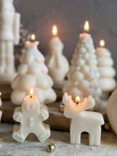 Load image into Gallery viewer, Christmas Candle Collection: Fraser Fir / Bubble Tree Candle
