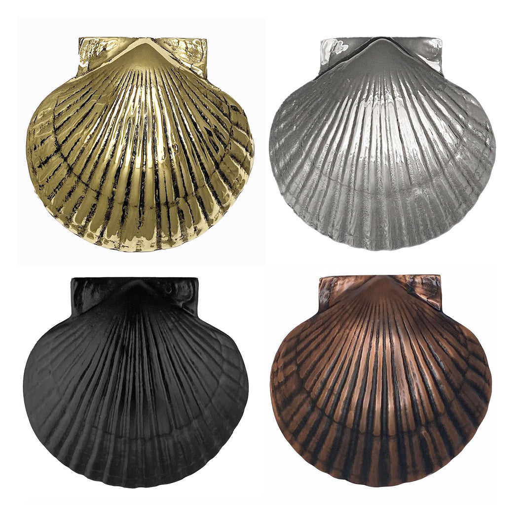 Scallop Door Knocker: Brass / 3.75H x 4W