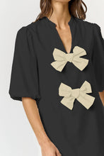 Load image into Gallery viewer, ILD4040 LINEN FRONT BOW DETAIL PUFF SLEEVE MINI DRESS: S / IVORY-BLACK
