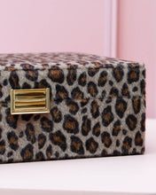 Load image into Gallery viewer, Louise leopard jewelry box: Leopard
